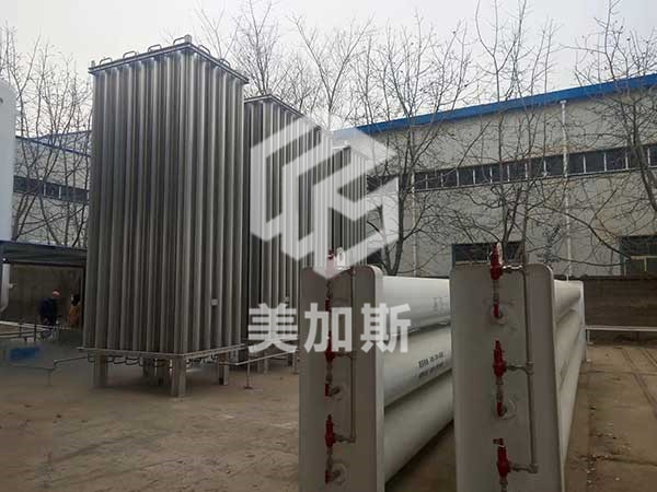 1645519000120355.jpg 總包-工業氣體氣化站-1200+1500方整站設備.jpg